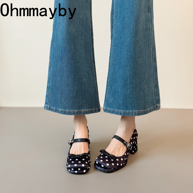 أحذية ماري جين نسائية كلاسيكية - مراجعة Vintage Fashion Wear وسعره