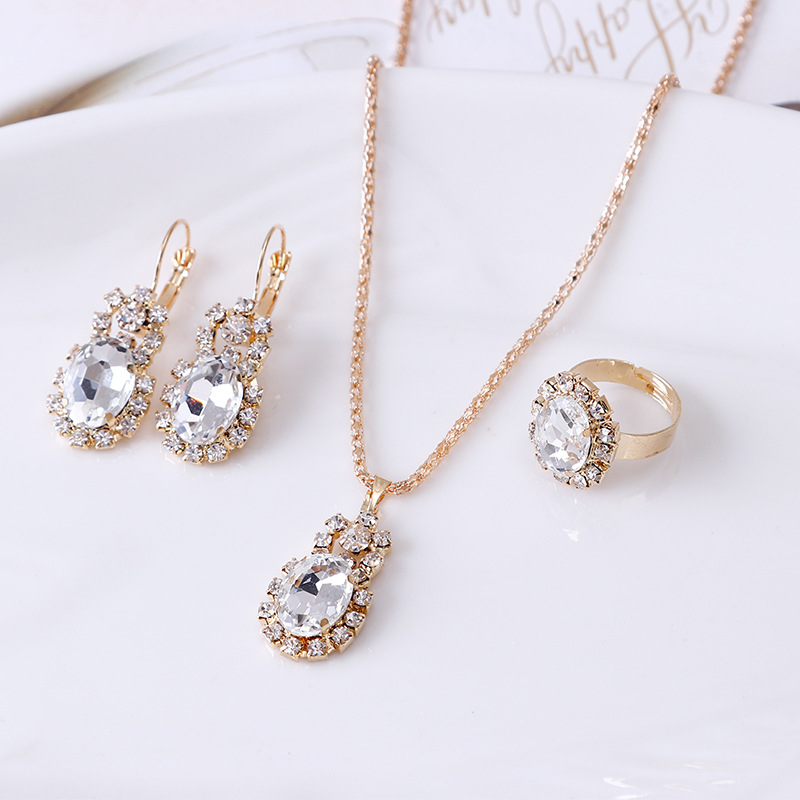 نمط جديد الحلي مجموعة أزياء خم - مراجعة Vintage Fashion Ornaments وسعره