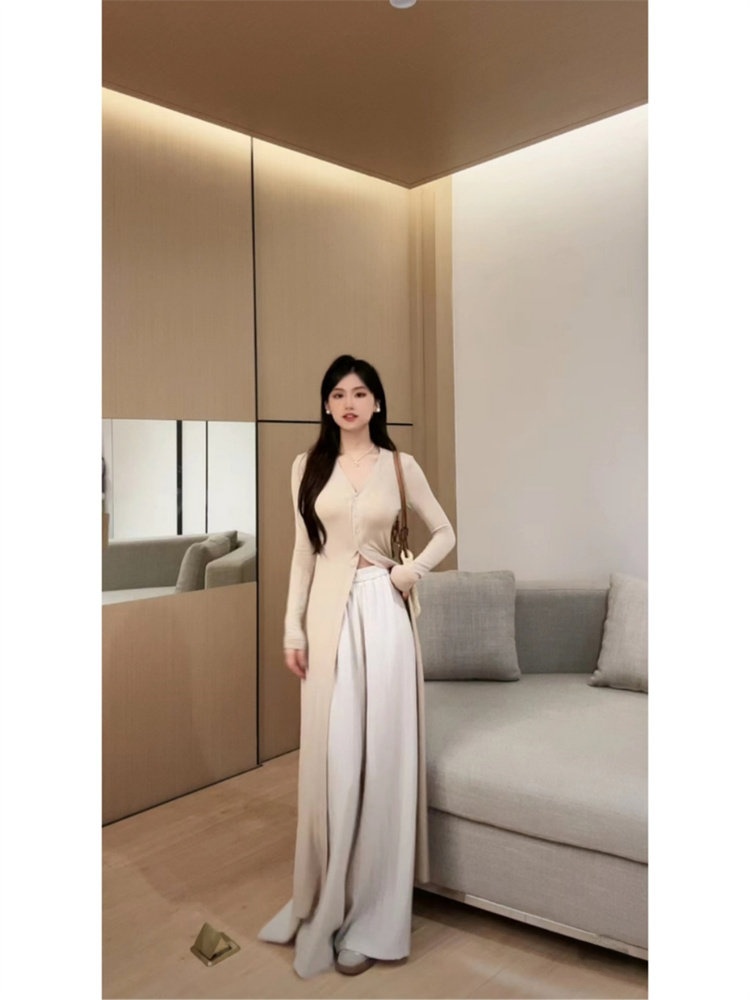 طقم معطف طويل وبنطلون للطالبات - مراجعة Vintage Fashion Wear وسعره