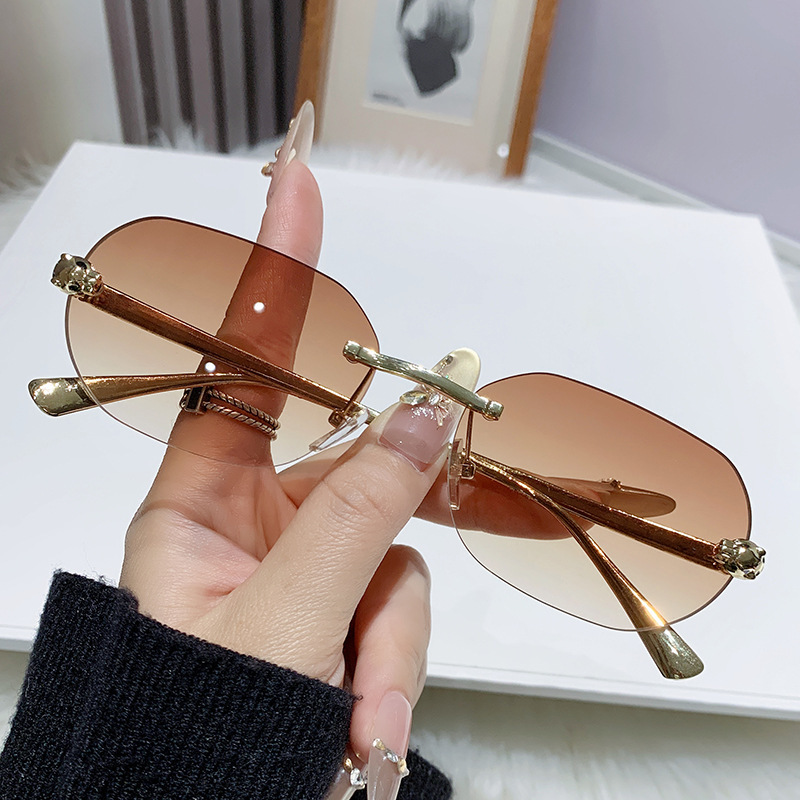 ZXIAC الاتجاه الرجعية بدون شفة - مراجعة Vintage Fashion Tiktok وسعره